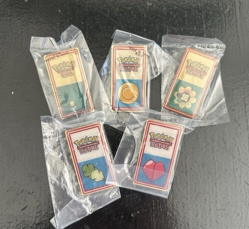 Vintage pokémon pin - vintage,