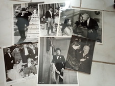 CHARLIE CHAPLIN dit CHARLOT   Lot de 6 photos 18 x 24 et 13 x 18