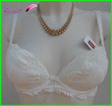 Soutien Gorge BARBARA Couleur Ivoire PLUNGE Taille 90A à 95C -  AA171