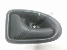 POIGNEE INTERIEURE PORTE AVANT