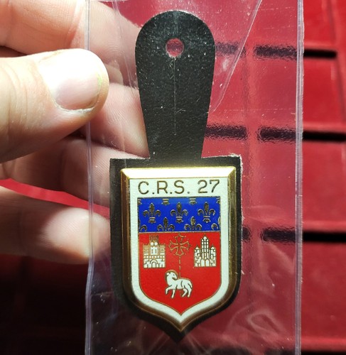 128 pucelle insigne - pucelle, /
