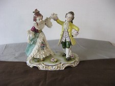 Magnifique statuette porcelaine de Saxe couple de danseurs signé Volkstedt 1762