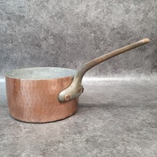 ancienne casserole en cuivre martelée déhillerin D20,5 ep 2,7mm / 3 ref AP200