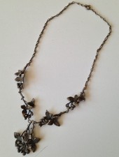 Ancien collier en Métal ou