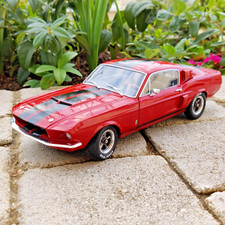 VOITURE SOLIDO FORD MUSTANG SHELBY GT 500 ROUGE  1967 1:18 N.B S1802909