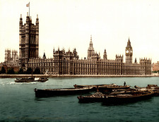Yorkshire, Harrogate, Royal Pump Room   photochromie, vintage photochrome  1