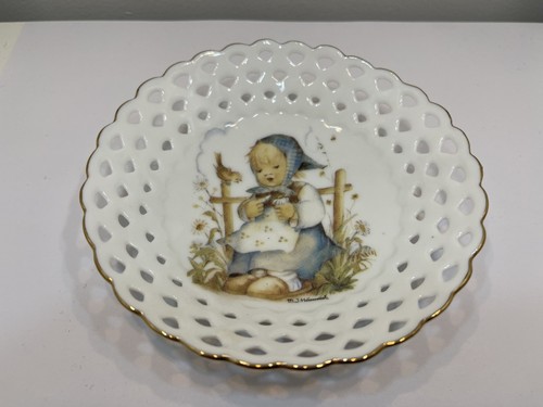 Coupe en porcelaine - m.i.,