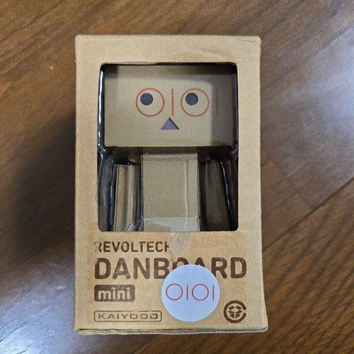 Revoltech danbo mini - revoltech,