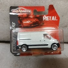 MAJORETTE RENAULT MASTER BLANC