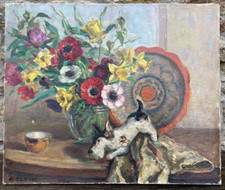 Ancienne huile sur toile signée : chien et bouquet de fleurs Art Déco 54 x 65 cm