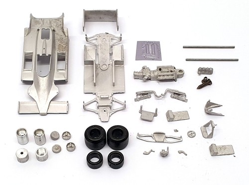 Western models scale - models,