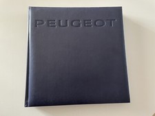 Livre Peugeot 200 ans Moments
