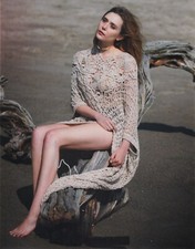 ELIZABETH OLSEN Authentic