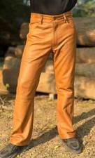 Nouveau pantalon en cuir