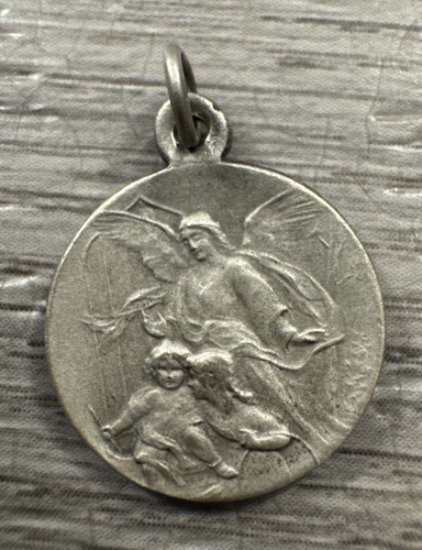 Médaille religieuse ancienne - religieuse,
