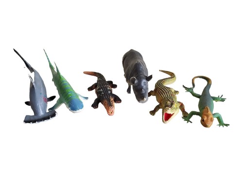 Lot grandes figurines - 6,