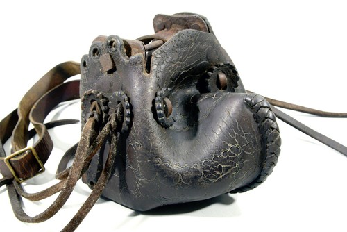 Ancien etrier cuir metal - ancien,
