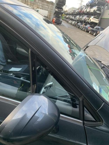 Custode avant droit - , (porte)