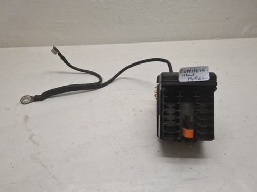 Boite fusible compartiment - à,