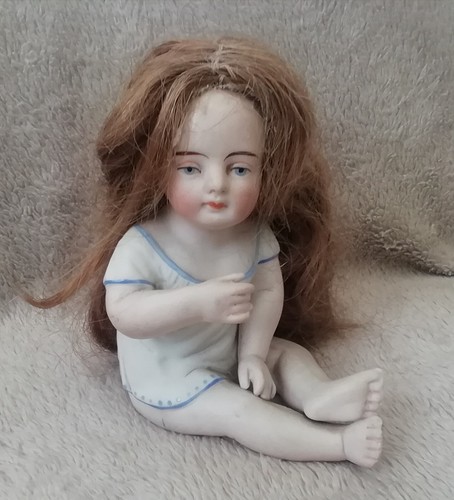 Bébé piano ancien - bébé, (19ème)
