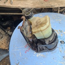 POMPE DIRECTION ASSISTE