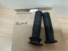 Jeu poignée d'accélérateur