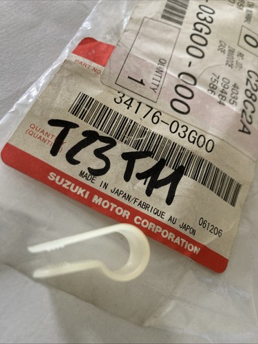 Suzuki 34176 03g00 clip - suzuki,
