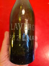 Ancienne bouteille en verre Limonade  PEZENAS Brasserie A Lavergne Piscenois