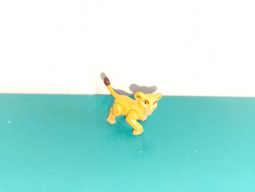 Polly pocket figurine doll