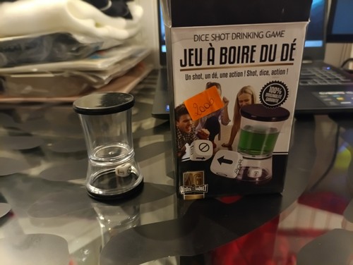 Jeu boire dé - à,