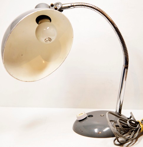 Ancienne lampe metal - ancienne,