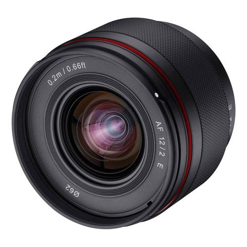 Objectif ultra grand angle - grand,