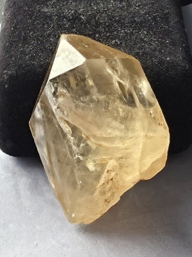 Cristal citrine naturelle - citrine,