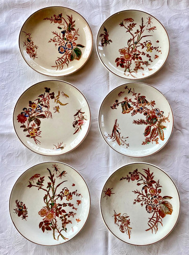 Lot assiettes à - de,