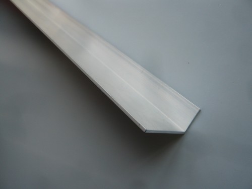 Cornière aluminium - (6060),
