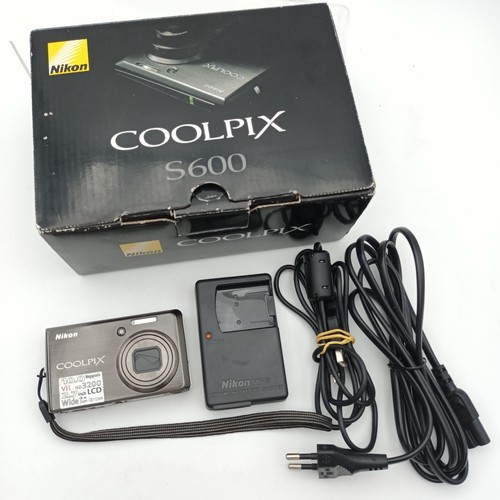 Nikon coolpix s600 megapixel - coolpix,