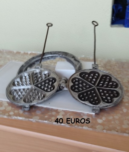 Ancien gaufrier avec - ancien,