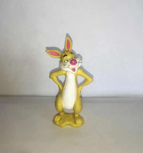 Figurine coco lapin - coco, sur