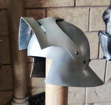 Casque médiéval de spectacle