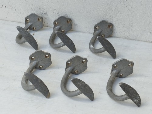Patére ancienne aluminium - patére, en