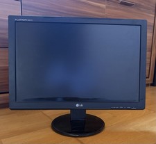 Moniteur LCD 56 cm (22 pouces)