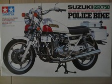 Maquette Moto 1/12 TAMIYA Ref 14020 Suzuki GSX750 Police Bike