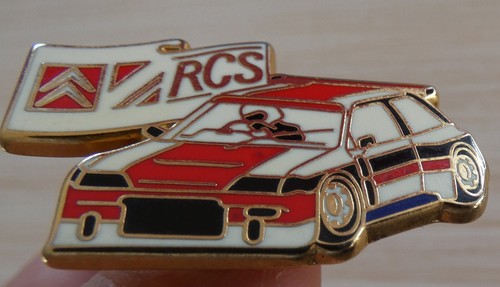 Rare pin voiture - rare,