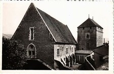 CPA Cluny Le Farinier et la Tour du Moulin FRANCE (954333)