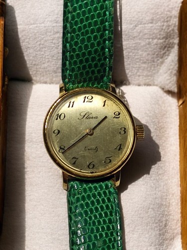 Montre slava quartz vintage - montre,