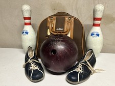 Boule De Bowling AMF strikeline + sac de transport et une pariee de chaussure