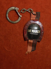 Porte-clés Fer à cheval DE MARLY Parfums Célébres chevaux de Marly