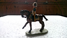 SOLDAT/CAVALIER de plomb DEL