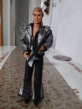 poupée johnny hallyday