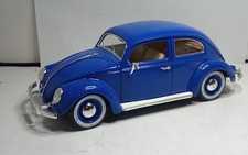 BURAGO 1/18  VW VOLKSWAGEN